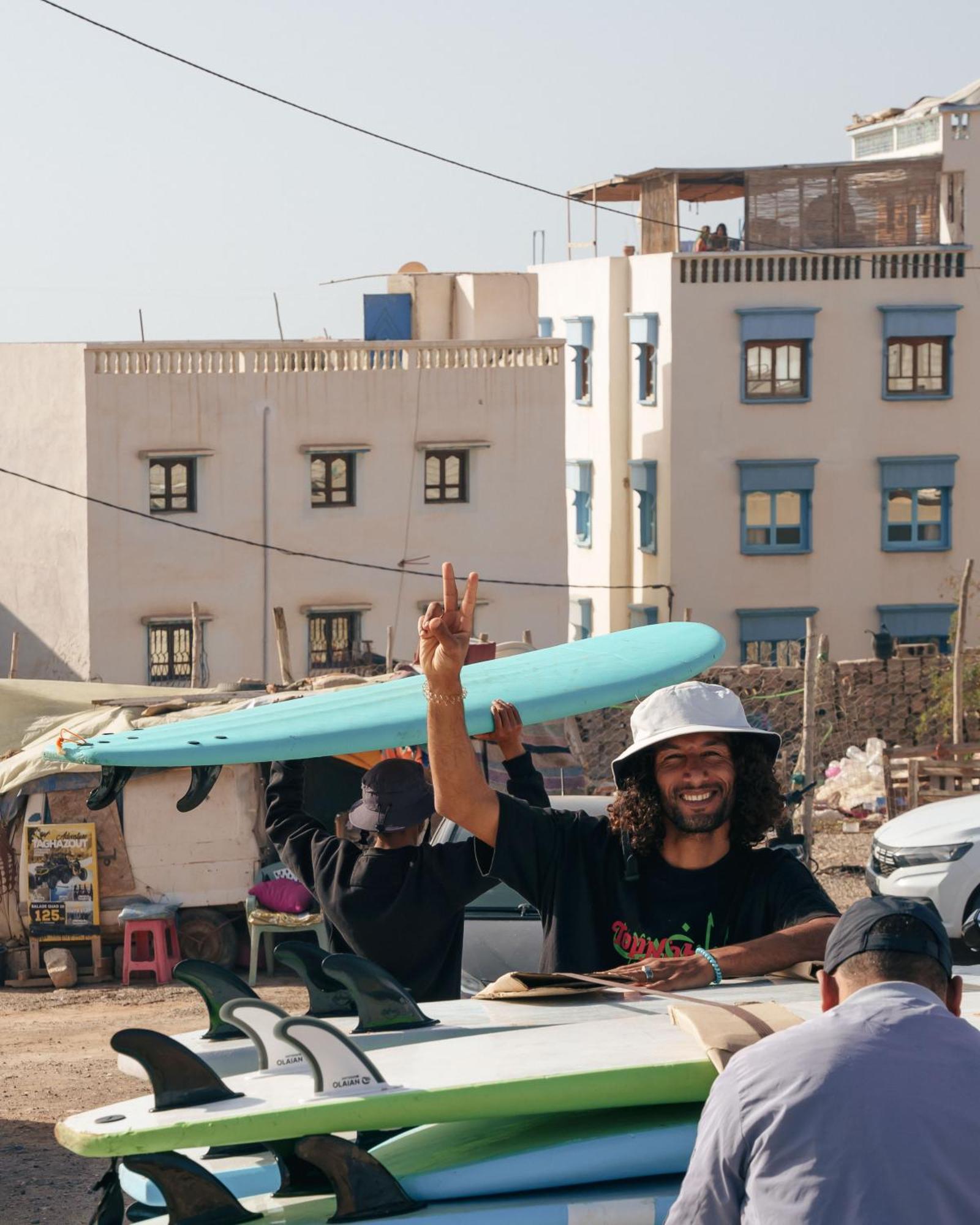 Sable Beach Surf Camp Tamraght Bagian luar foto