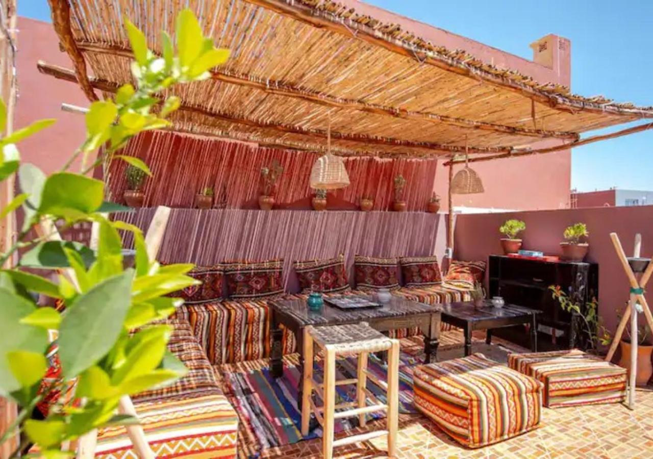 Sable Beach Surf Camp Tamraght Bagian luar foto
